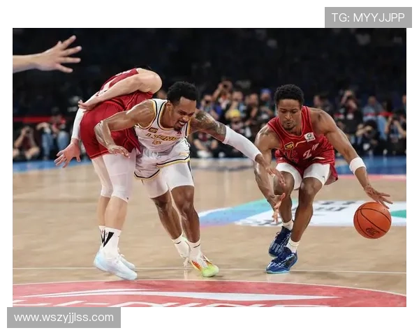 浙江体育人骄傲!广厦队史首冠共享足篮荣耀 浙江体育人骄傲!广厦队史首冠共享足篮荣耀